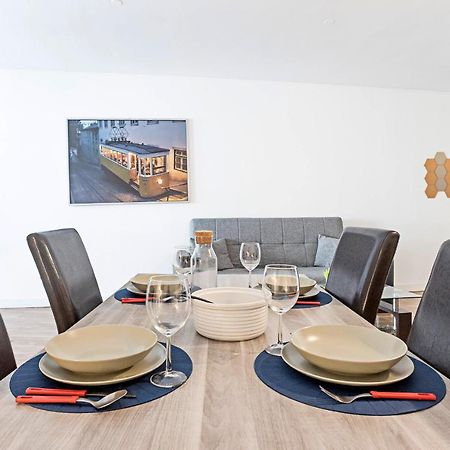 Amazing Apartment In Downtown Porto By Lovelystay Esterno foto