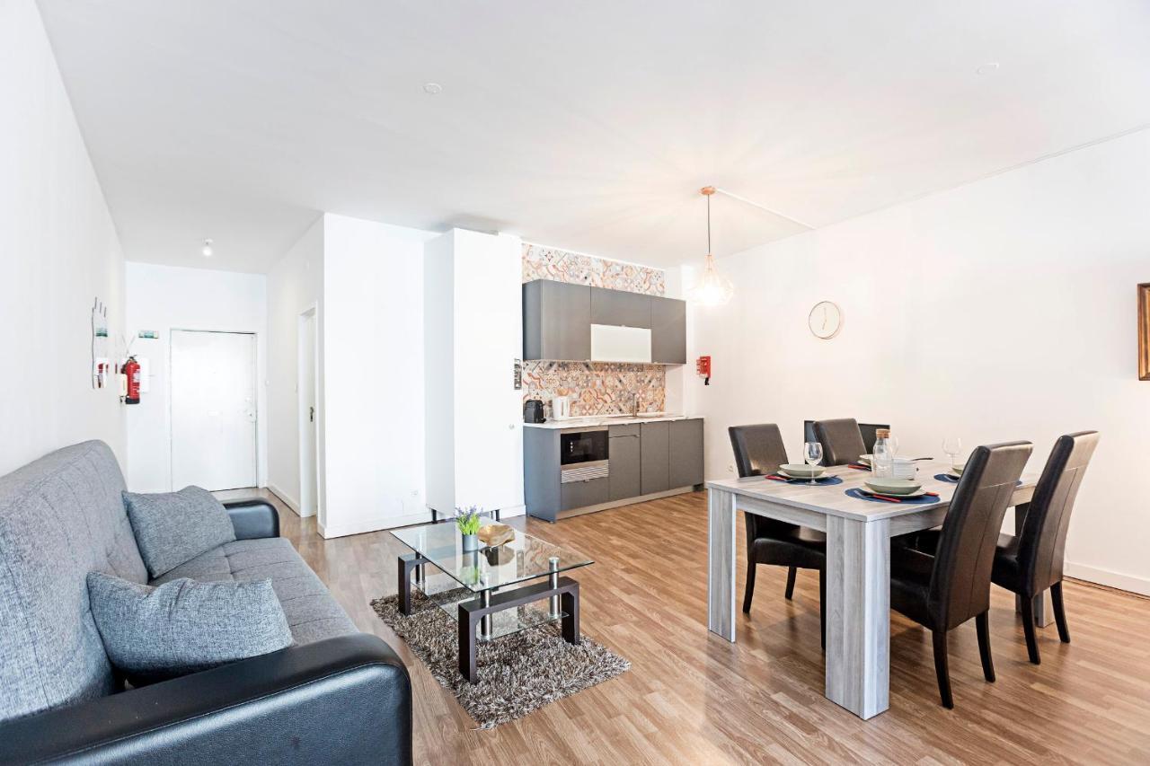 Amazing Apartment In Downtown Porto By Lovelystay Esterno foto